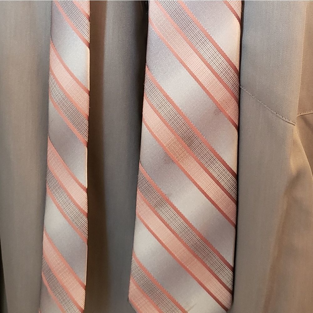 🌼BK. LILLY DACHE TIE